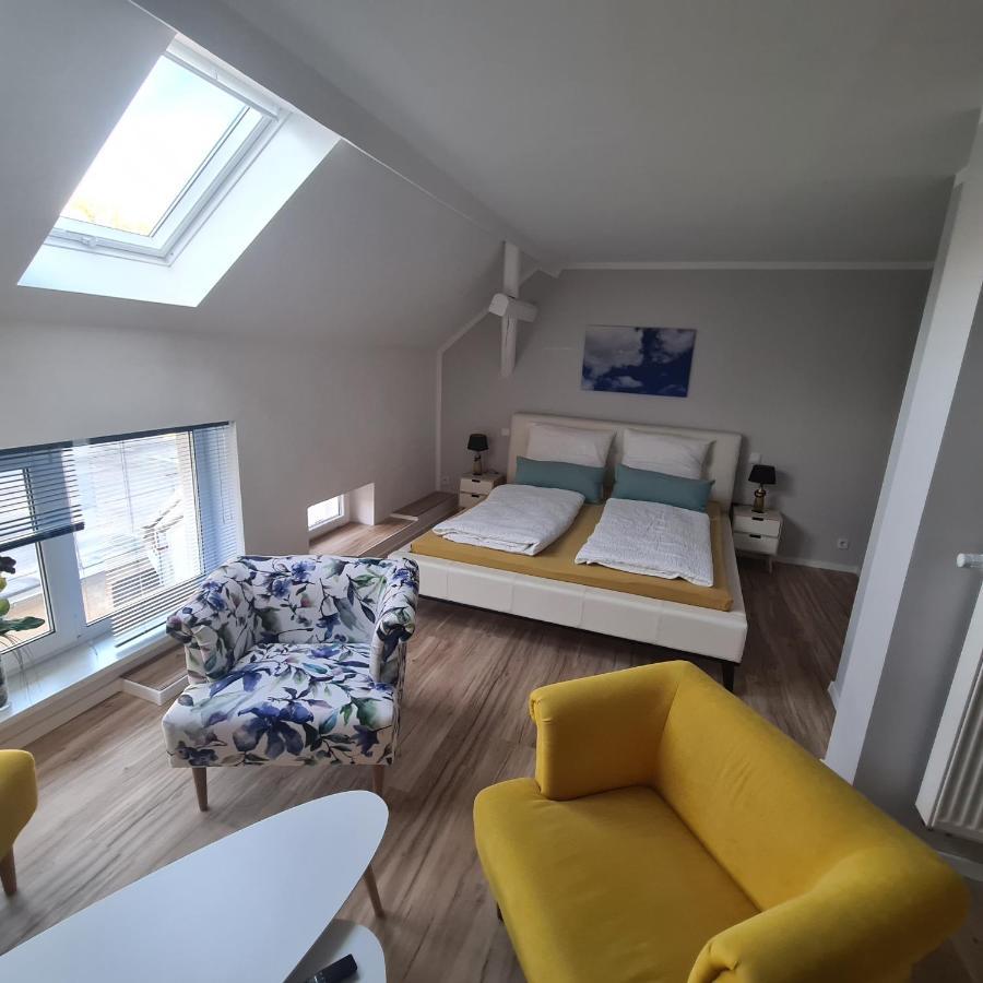 Gaestezimmer Treuen - Bed & Breakfast מראה חיצוני תמונה