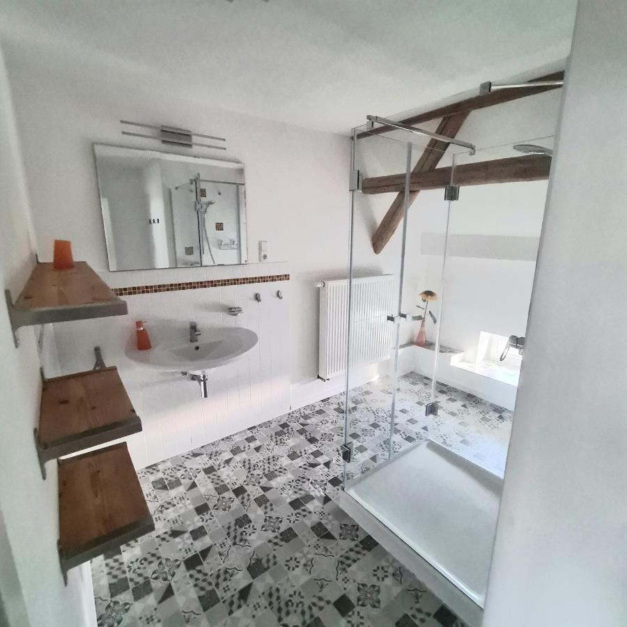 Gaestezimmer Treuen - Bed & Breakfast מראה חיצוני תמונה
